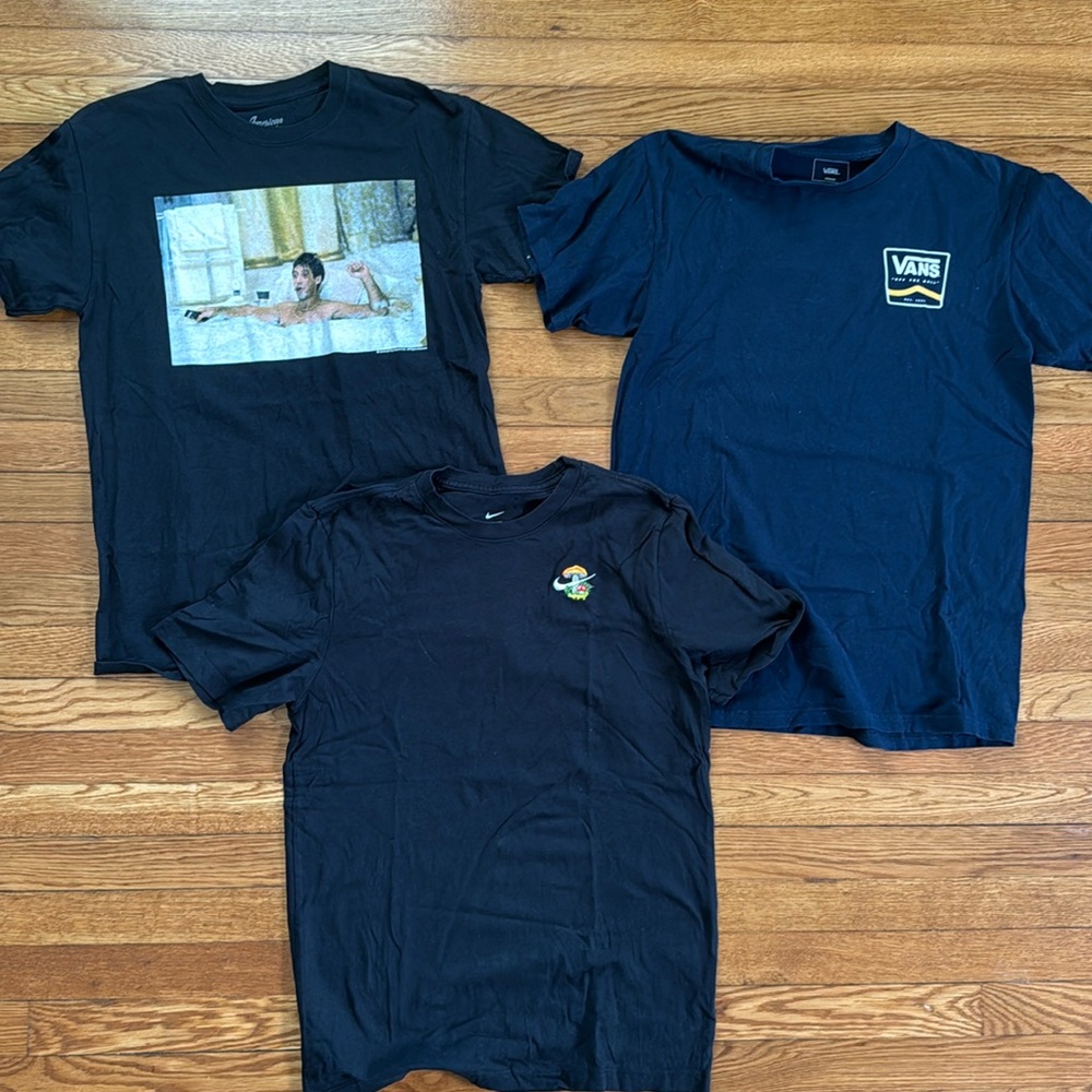 Bundle of Men’s tshirts, Vans, Nike, American classics